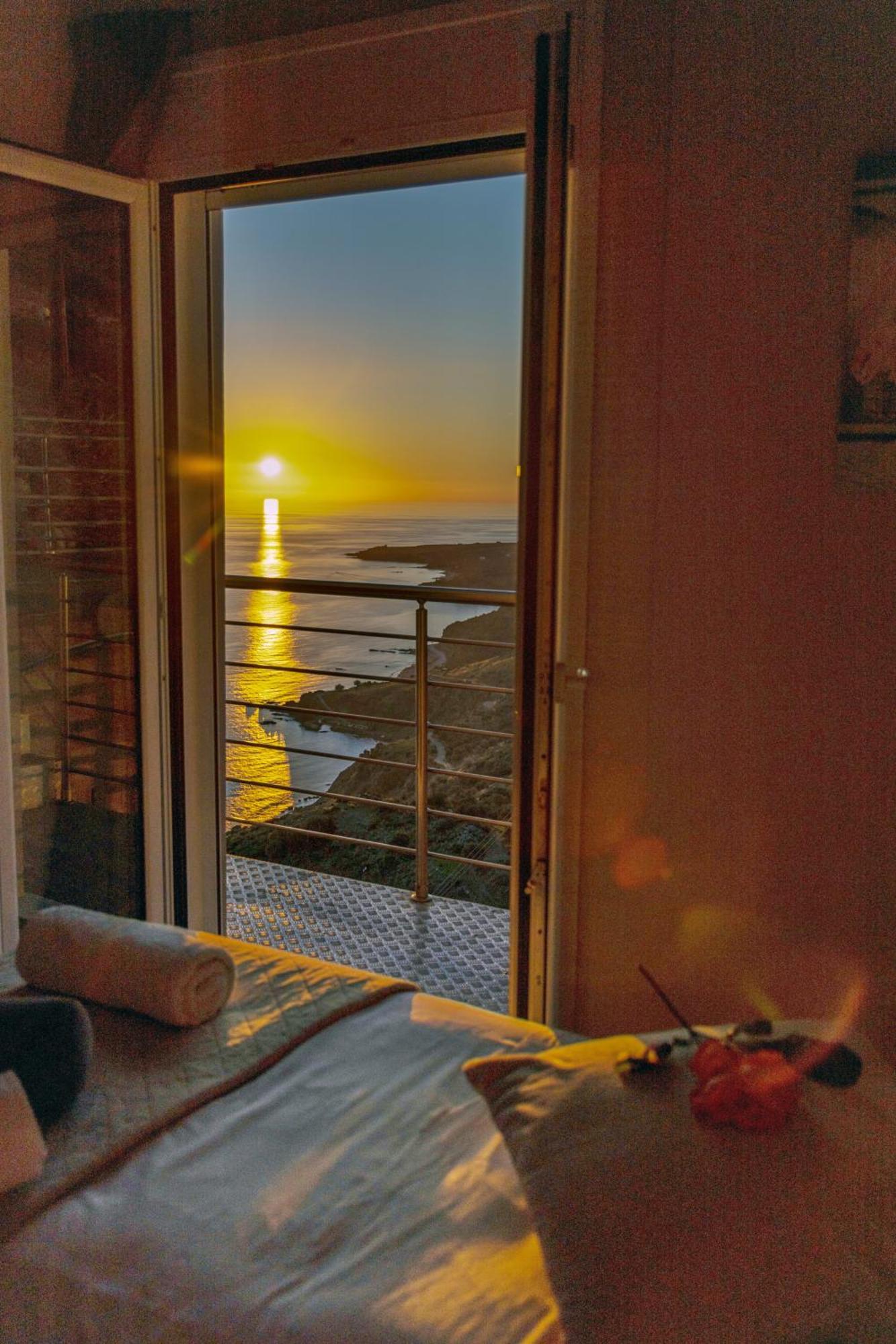 Akrotiri Panorama- Luxury Rental Apartments With Sea View Rodakino Exteriér fotografie